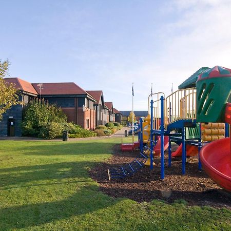 Days Inn Stevenage North Baldock Ngoại thất bức ảnh