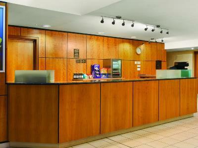 Days Inn Stevenage North Baldock Ngoại thất bức ảnh